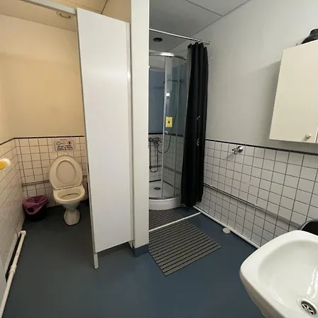 Office House Services 656 Vandrarhem Helsingfors