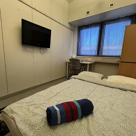Office House Services 656 * Helsinki