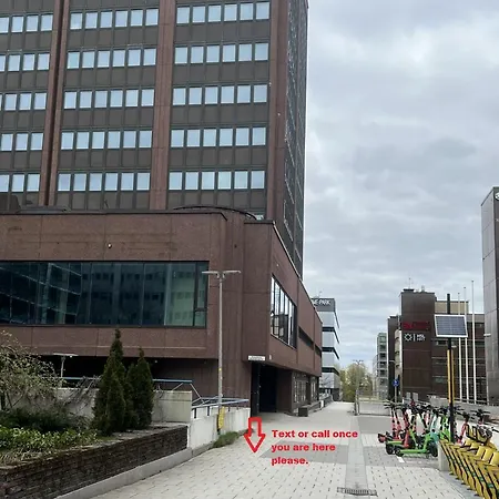 Office House Services 656 Ελσίνκι