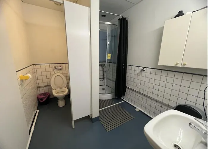 Office House Services 656 Hostel Helsinky