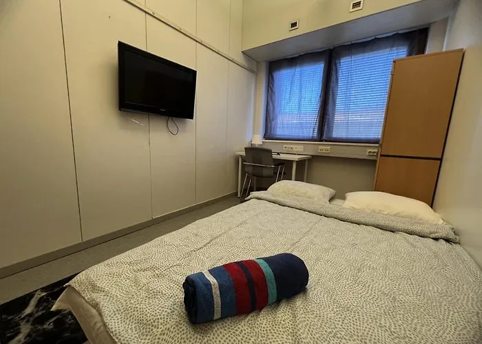 Office House Services 656 * Ελσίνκι